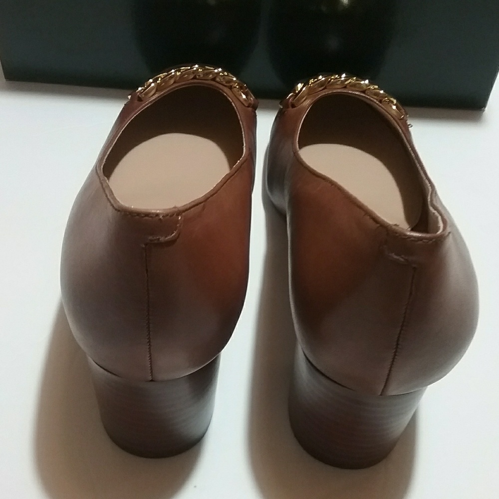 🆕Ralph Lauren Tonal Chain Detail Pumps Size 9 - Picture 7 of 8
